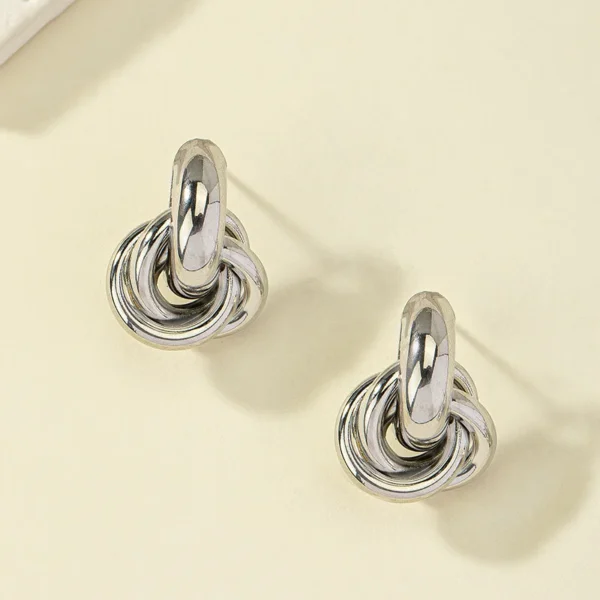 Boucles d’Oreilles Anneaux Entrelacés – Image 2